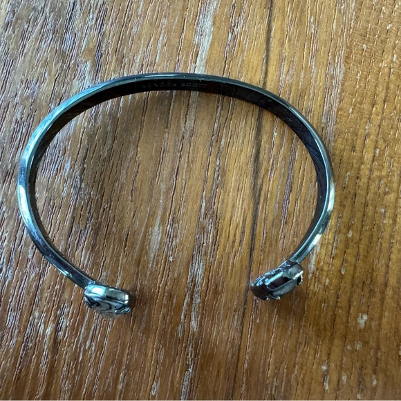 Kendra Scott Elton pinch cuff bracelet in gunmetal-tone w/ abalone shell stones - Picture 6 of 10
